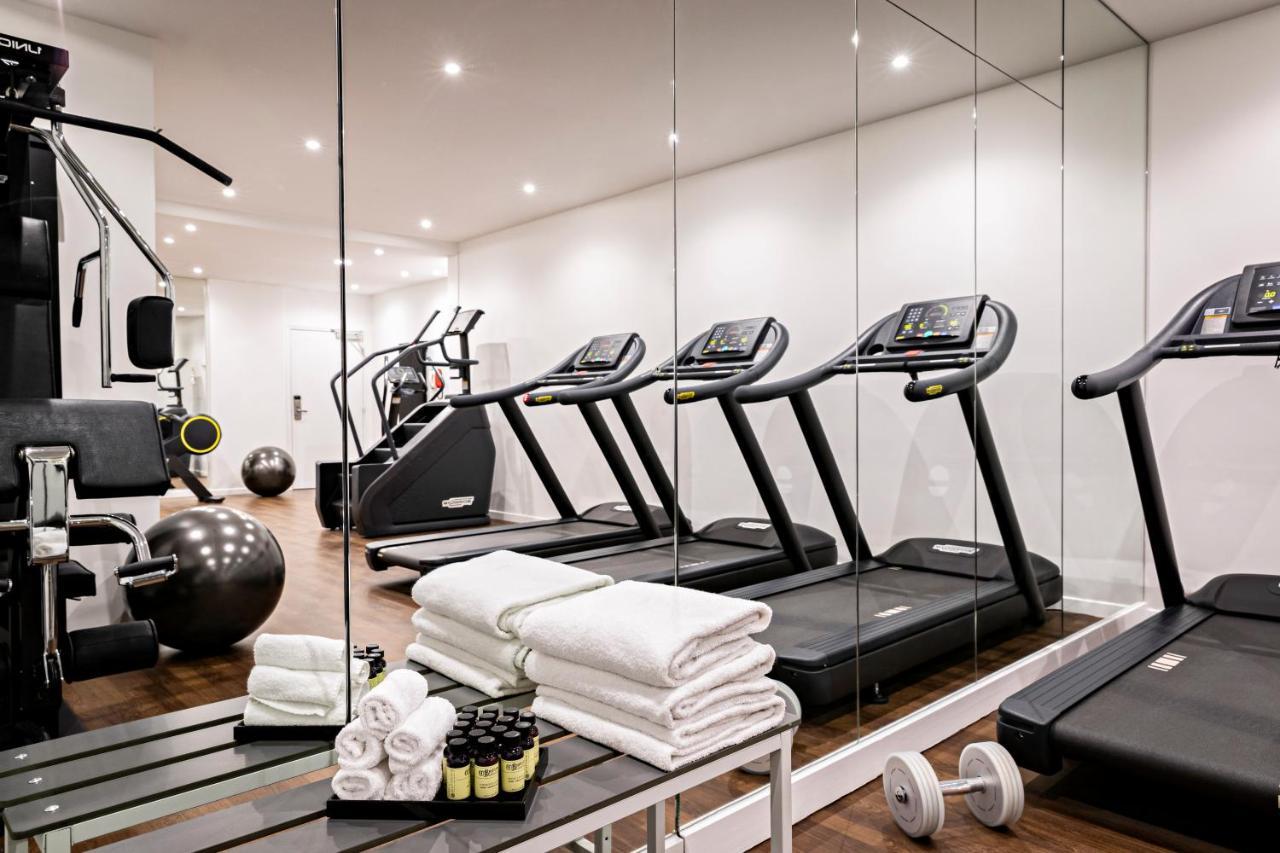 铂尔曼巴黎德芬斯度假酒店 库尔布瓦 外观 照片 The gym at the hotel